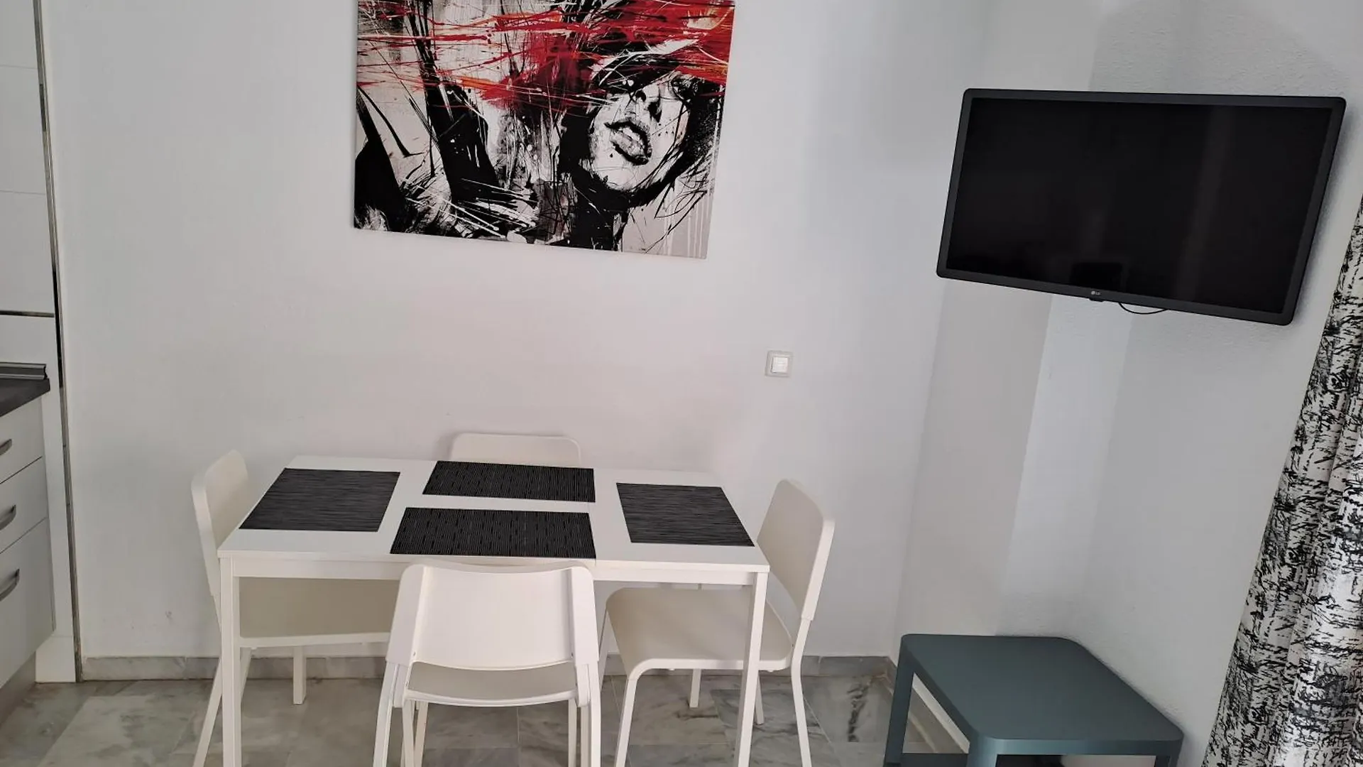 شقة Apartamento فوينخيرولا
